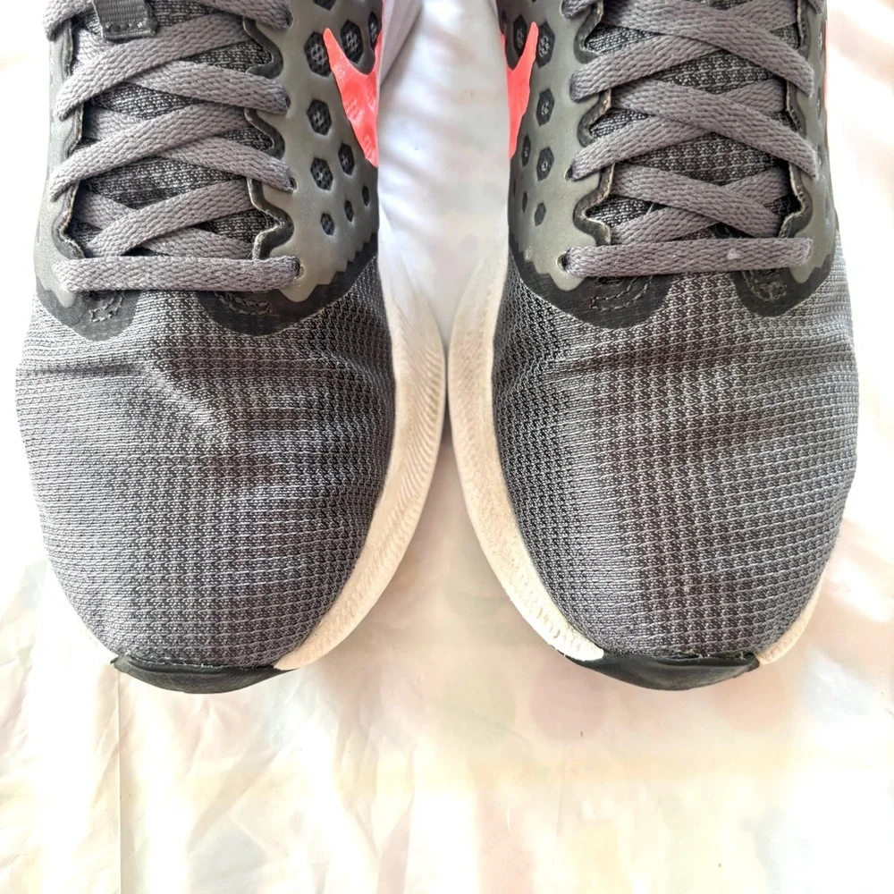 Nike Downshifter 7 Cool Gray Pink Lava Running Sneakers SZ 8 Worn 2X